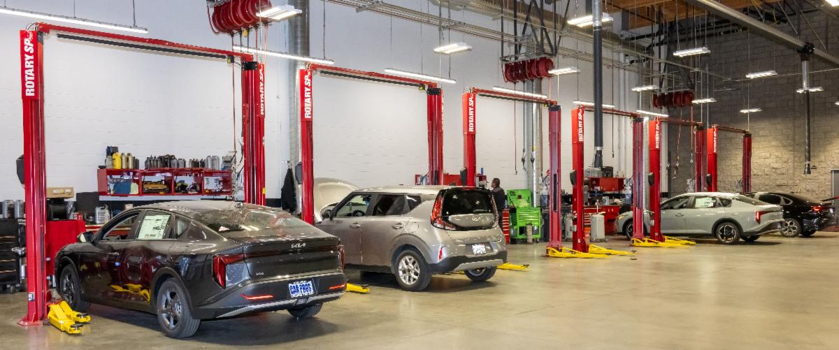 Car Pros Kia Moreno Valley service center interior